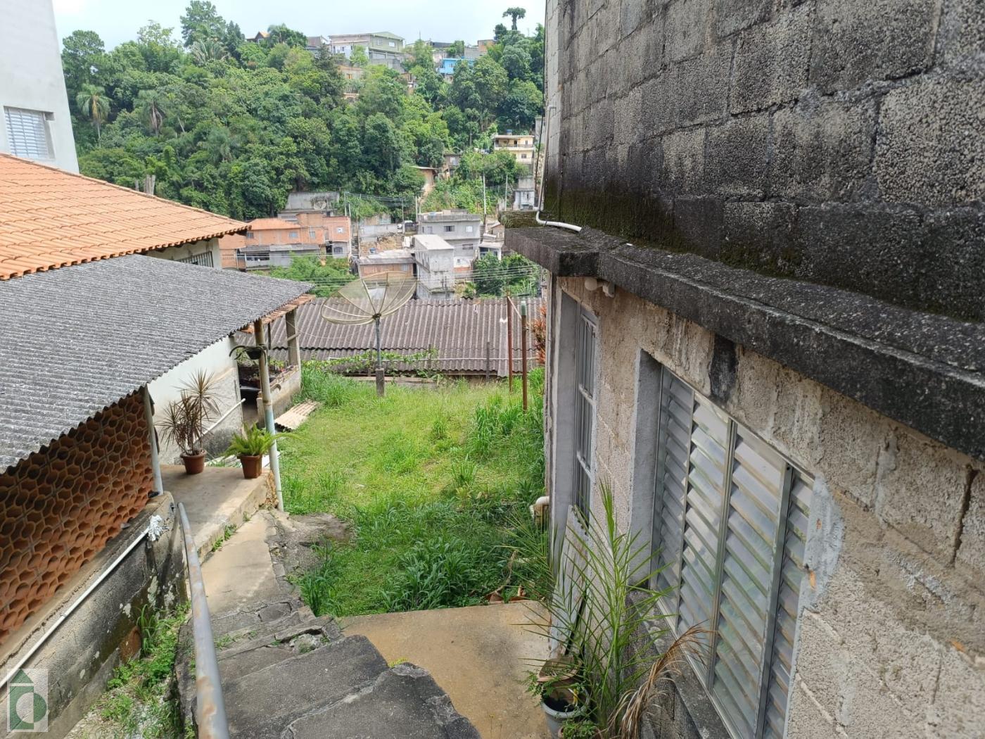 Casa para Venda - Franco da Rocha  SP no bairro Vila Martinho, 1  dormitório, 1 banheiro, 2 vagas de garagem, área total 250,00 m², área  construída 96,50 m², terreno 250,00 m²